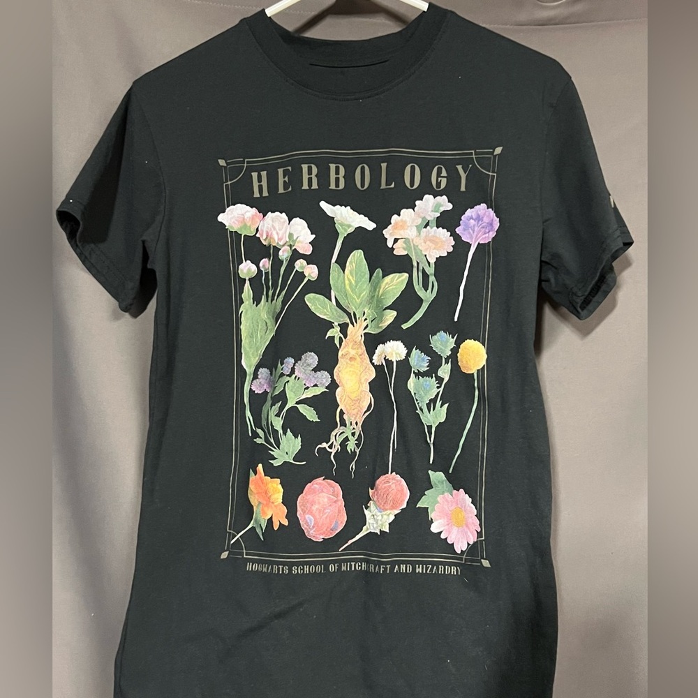 Harry Potter T-Shirts SMALL